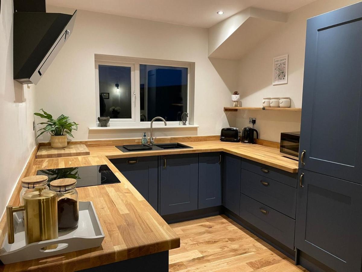 No 12 - Stylish & Homely 3 Bed With Parking Close To City Centre Bath Exterior photo